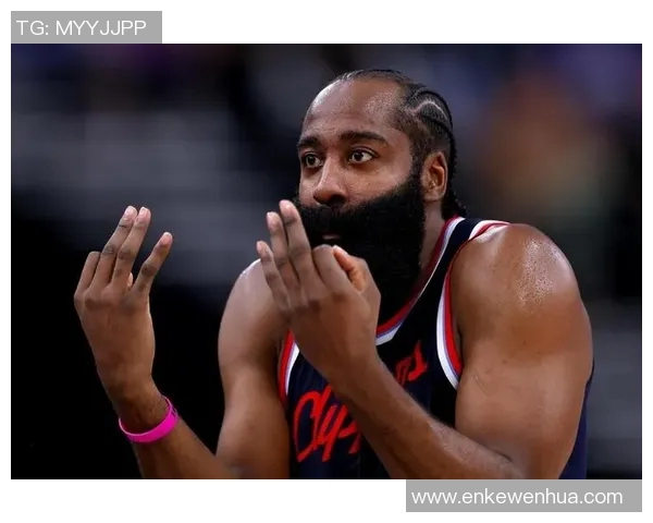 太阳强势击败快船实现双杀哈登状态低迷祖巴茨贡献21分15篮板